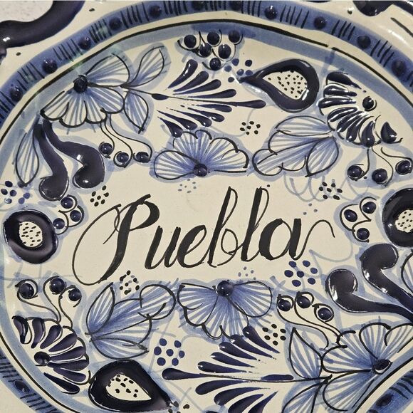 Talavera Mexican Pottery, Small Serving Bowl. Beautiful Patterns. - Picture 2 of 7